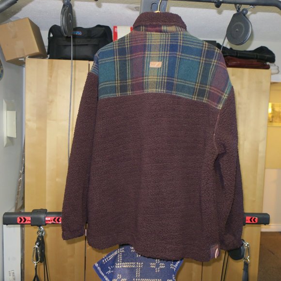 Point Zero Fleece Top - Picture 2 of 7